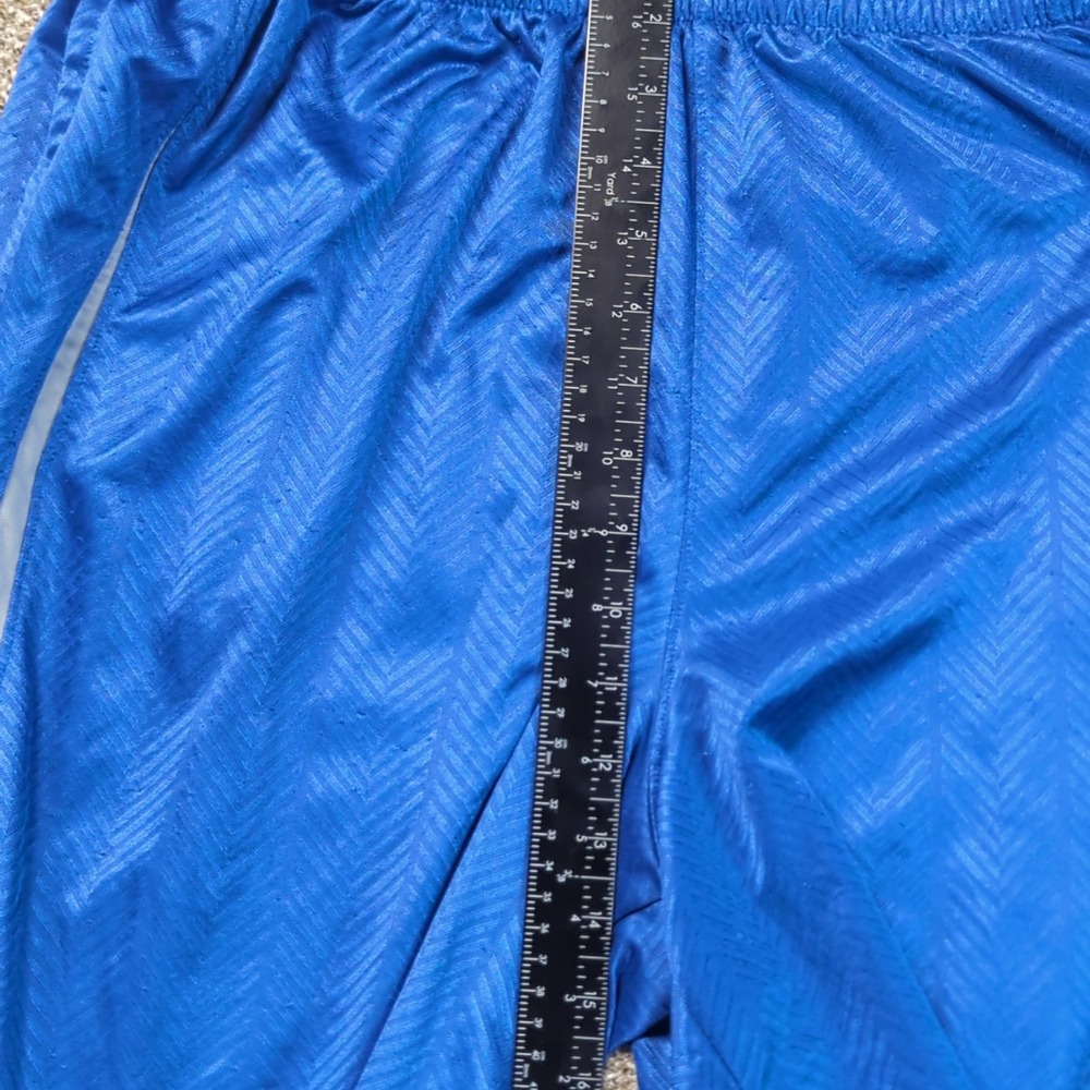 Nike Basketball Shorts Mens XL Blue Chevron Mesh Athletic Gym Swoosh 0228